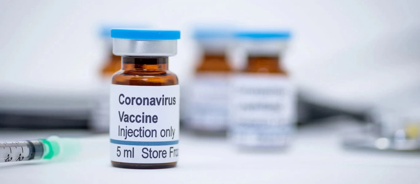 Σουηδία: Η πρώτη ευρωπαϊκή χώρα που θα δίνει αποζημιώσεις στους πολίτες για τις παρενέργειες των εμβολίων κατά COVID-19